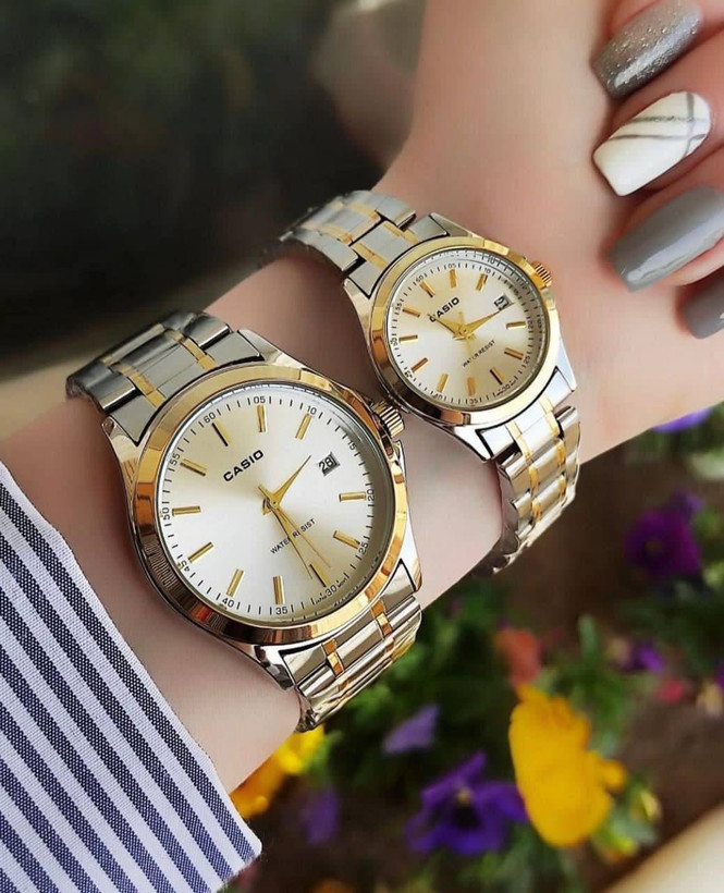 ست ساعت خوشگل قسطی کاسیو با کیفیت عالی ۲ رنگ زنانه و مردانه حک کاسیو casio ضد اب